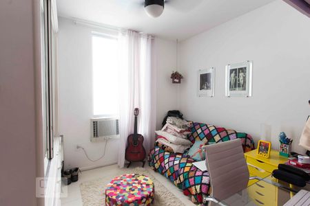 Apartamento à venda com 76m², 2 quartos e 1 vagaquarto 2