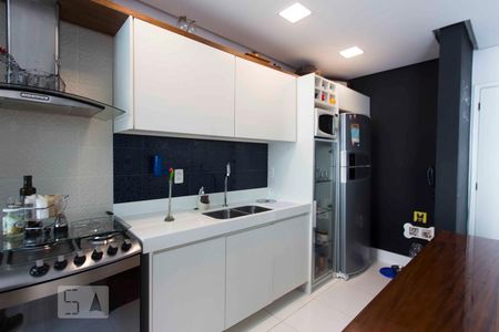 cozinha de apartamento à venda com 2 quartos, 76m² em Icaraí, Niterói
