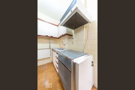 Cozinha de apartamento à venda com 1 quarto, 48m² em Cambuí, Campinas