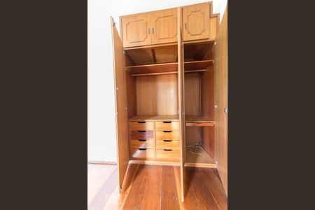 Suíte de apartamento à venda com 1 quarto, 48m² em Cambuí, Campinas