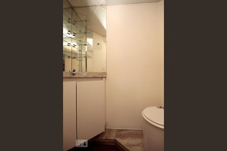 Lavabo de apartamento para alugar com 2 quartos, 75m² em Bela Vista, São Paulo