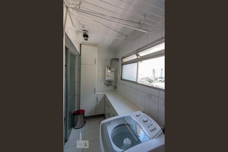 Apartamento à venda com 110m², 3 quartos e 2 vagas Apartamento à venda com 110m², 3 quartos e 2 vagasárea de serviço