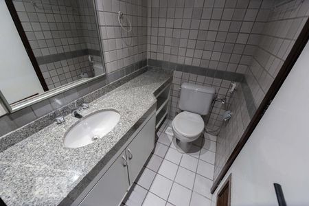 Apartamento à venda com 140m², 5 quartos e 2 vagasSuíte