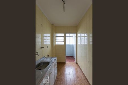 Cozinha de apartamento para alugar com 1 quarto, 38m² em Aclimação, São Paulo