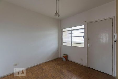 Sala de apartamento para alugar com 1 quarto, 38m² em Aclimação, São Paulo