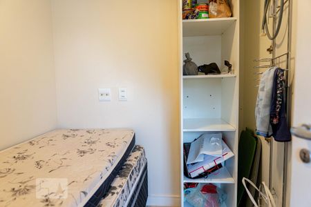 Apartamento para alugar com 140m², 4 quartos e 2 vagas Apartamento para alugar com 140m², 4 quartos e 2 vagasQuarto de Serviço