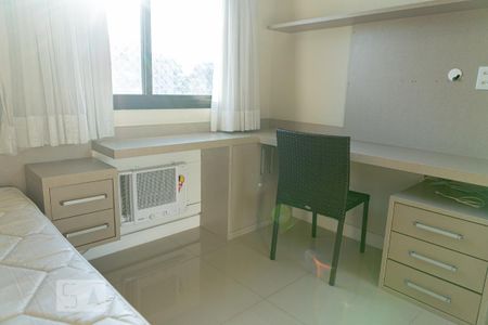 Apartamento para alugar com 140m², 4 quartos e 2 vagas Apartamento para alugar com 140m², 4 quartos e 2 vagasSuíte 02