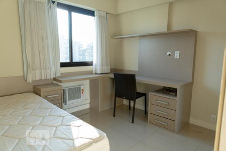 Apartamento para alugar com 140m², 4 quartos e 2 vagas Apartamento para alugar com 140m², 4 quartos e 2 vagasSuíte 02