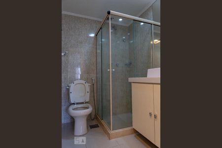 Apartamento para alugar com 140m², 4 quartos e 2 vagas Apartamento para alugar com 140m², 4 quartos e 2 vagasBanheiro Social