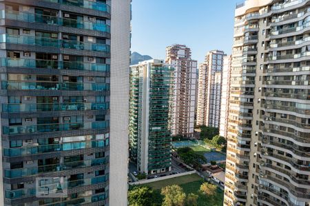 Vista da Varanda da Suíte 01 de apartamento para alugar com 4 quartos, 140m² em Barra da Tijuca, Rio de Janeiro