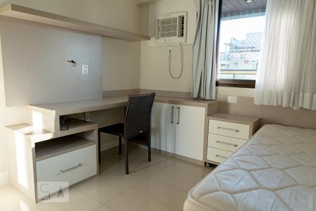 Apartamento para alugar com 140m², 4 quartos e 2 vagas Apartamento para alugar com 140m², 4 quartos e 2 vagasQuarto 02