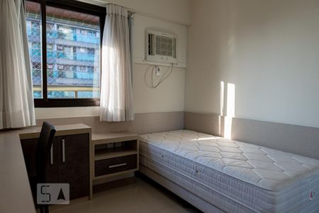 Apartamento para alugar com 140m², 4 quartos e 2 vagas Apartamento para alugar com 140m², 4 quartos e 2 vagasQuarto 01