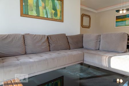 Apartamento para alugar com 140m², 4 quartos e 2 vagas Apartamento para alugar com 140m², 4 quartos e 2 vagasSala