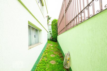 Casa à venda com 380m², 4 quartos e 4 vagasQuintal