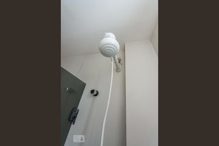 BANHEIRO SUÍTE  de apartamento para alugar com 2 quartos, 77m² em Sion, Belo Horizonte