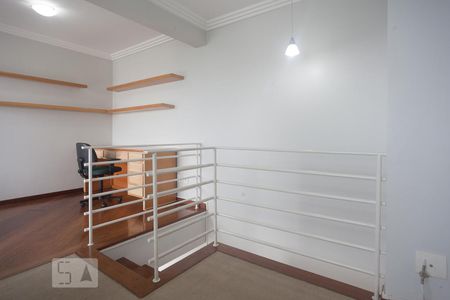 Escritório de apartamento para alugar com 1 quarto, 58m² em Cambuí, Campinas