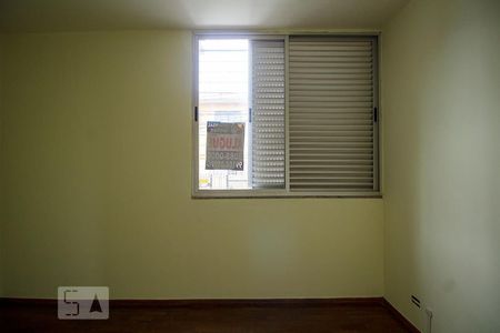 Quarto de apartamento para alugar com 3 quartos, 100m² em Alto Barroca, Belo Horizonte