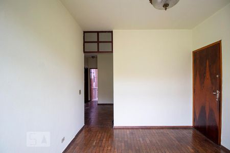 Sala de apartamento para alugar com 3 quartos, 100m² em Alto Barroca, Belo Horizonte