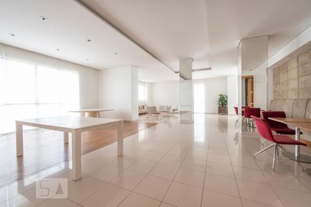 Apartamento à venda com 150m², 4 quartos e 2 vagas Apartamento à venda com 150m², 4 quartos e 2 vagasSalão de festas