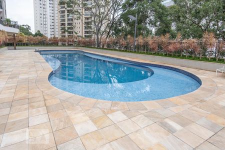 Apartamento à venda com 150m², 4 quartos e 2 vagas Apartamento à venda com 150m², 4 quartos e 2 vagasPiscina