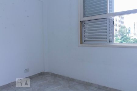 Apartamento à venda com 70m², 2 quartos e 1 vagaQuarto 02