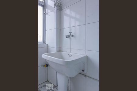 Apartamento à venda com 70m², 2 quartos e 1 vagaÁrea de Serviço