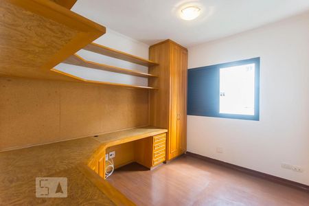 Quarto de apartamento para alugar com 3 quartos, 105m² em Vila Nova Conceição, São Paulo