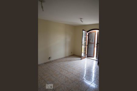 Quarto 2 de casa à venda com 4 quartos, 252m² em Vila Picinin, São Paulo