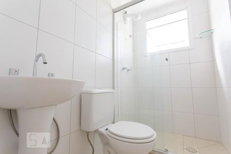 Banheiro de apartamento à venda com 3 quartos, 67m² em Santo Antônio, Porto Alegre