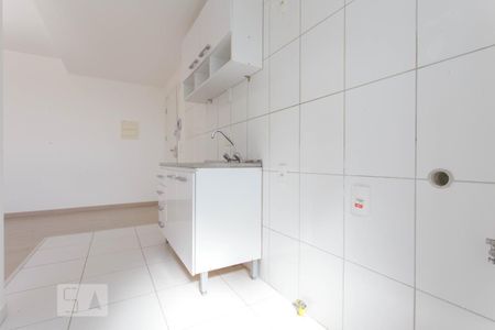 Cozinha de apartamento à venda com 3 quartos, 67m² em Santo Antônio, Porto Alegre