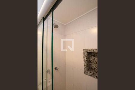 Apartamento para alugar com 68m², 2 quartos e 1 vaga Apartamento para alugar com 68m², 2 quartos e 1 vagaBanheiro da Suíte