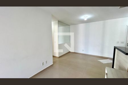 Sala de apartamento para alugar com 2 quartos, 68m² em Jardim Flor da Montanha, Guarulhos