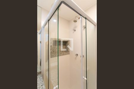 Apartamento para alugar com 68m², 2 quartos e 1 vaga Apartamento para alugar com 68m², 2 quartos e 1 vagaBanheiro Corredor