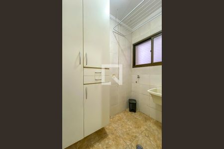 Apartamento para alugar com 67m², 2 quartos e 1 vagaÁrea de Serviço