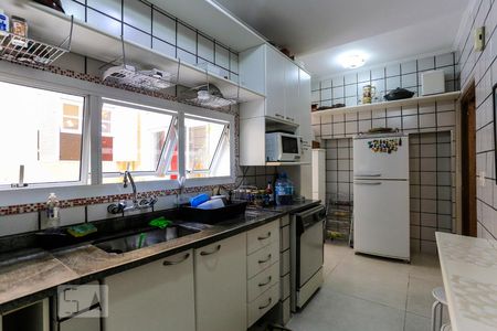 Casa à venda com 190m², 4 quartos e 2 vagasCozinha