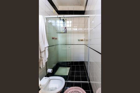 Casa à venda com 190m², 4 quartos e 2 vagasBanheiro da Suite 1