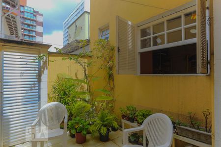 Casa à venda com 190m², 4 quartos e 2 vagasQuital