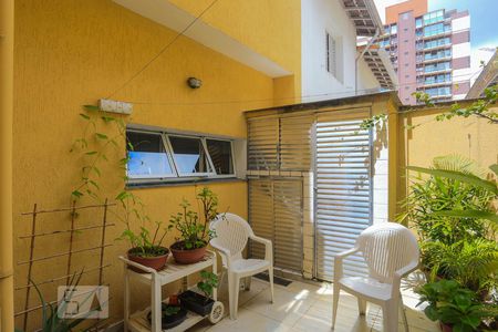 Casa à venda com 190m², 4 quartos e 2 vagasQuital