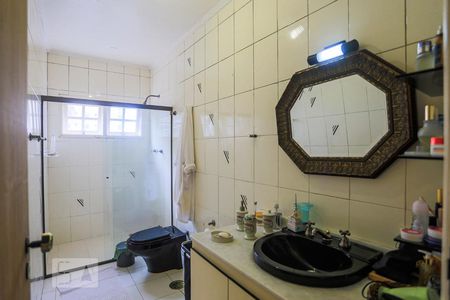Casa à venda com 190m², 4 quartos e 2 vagasBanheiro da Suite 3