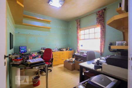 Casa à venda com 190m², 4 quartos e 2 vagasSuite 2