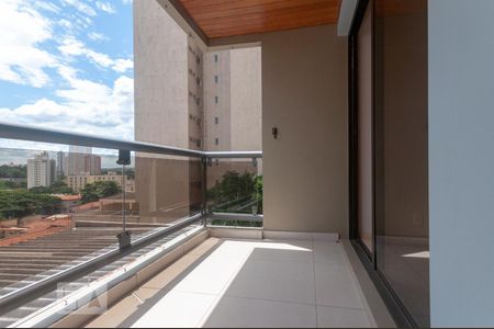 Varanda de apartamento à venda com 3 quartos, 124m² em Cambuí, Campinas