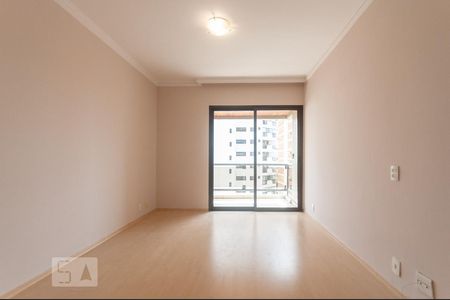 Sala de apartamento à venda com 3 quartos, 124m² em Cambuí, Campinas