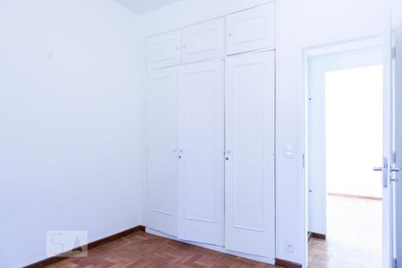 Apartamento à venda com 102m², 3 quartos e 2 vagasQuarto 2