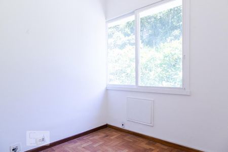Apartamento à venda com 102m², 3 quartos e 2 vagasQuarto 3