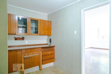 Apartamento à venda com 102m², 3 quartos e 2 vagasCozinha