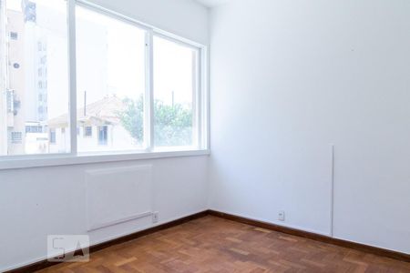 Apartamento à venda com 102m², 3 quartos e 2 vagasQuarto - Suíte