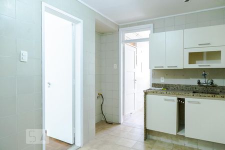 Apartamento à venda com 102m², 3 quartos e 2 vagasCozinha