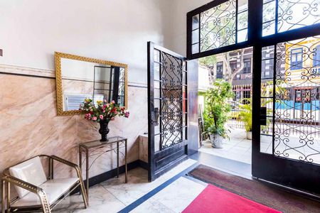 Studio à venda com 35m², 1 quarto e sem vagaEntrada do prédio