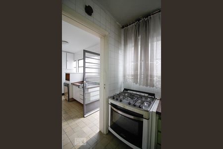 Casa para alugar com 400m², 4 quartos e 2 vagas Casa para alugar com 400m², 4 quartos e 2 vagasCozinha