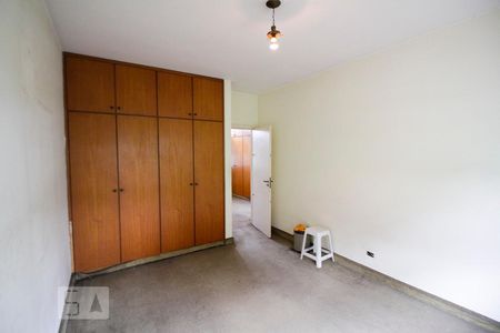 Casa para alugar com 400m², 4 quartos e 2 vagas Casa para alugar com 400m², 4 quartos e 2 vagasQuarto 2